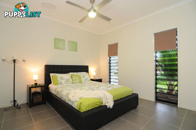 33 Iridescent Drive TRINITY PARK QLD 4879