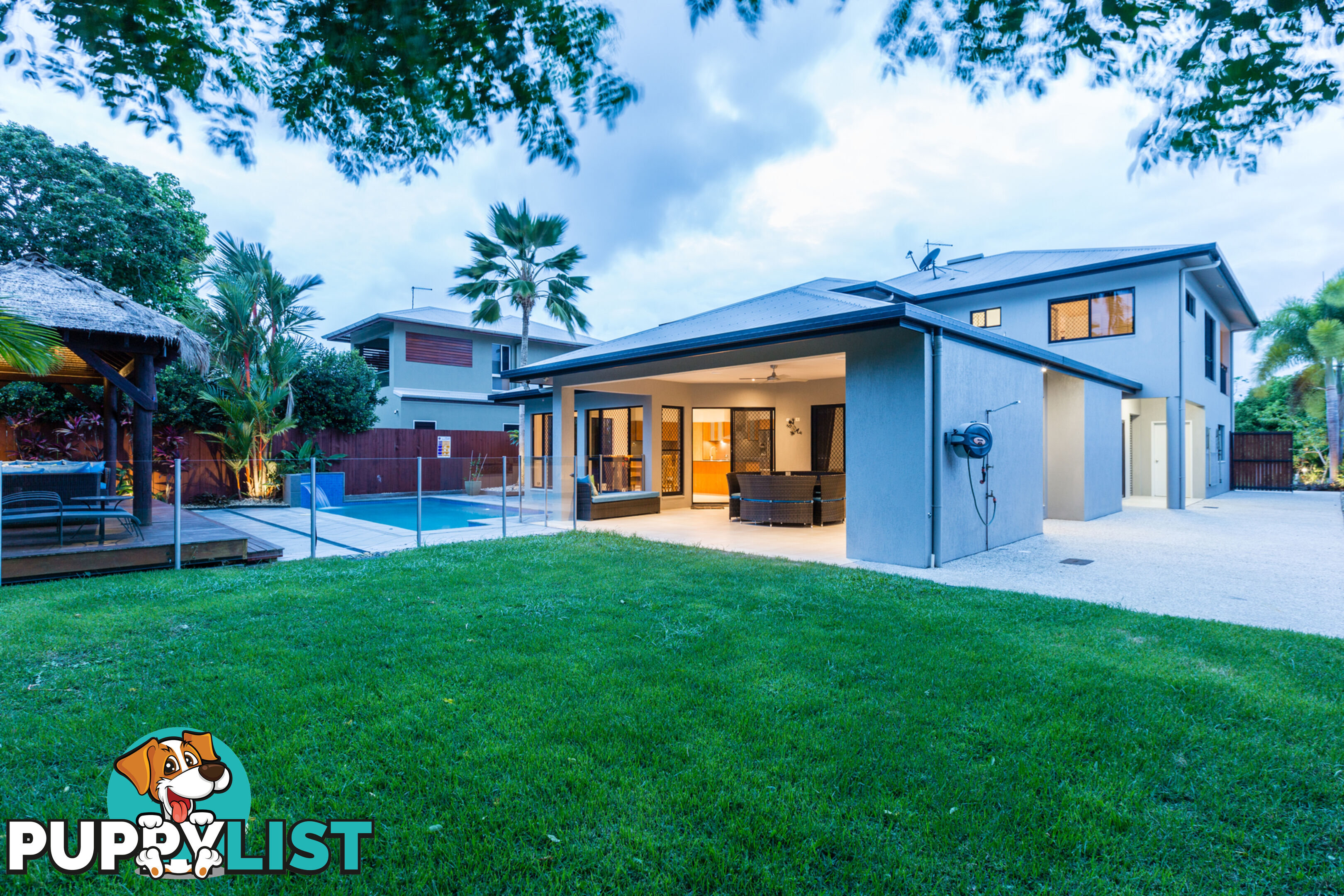 54 Harbour Drive TRINITY PARK QLD 4879