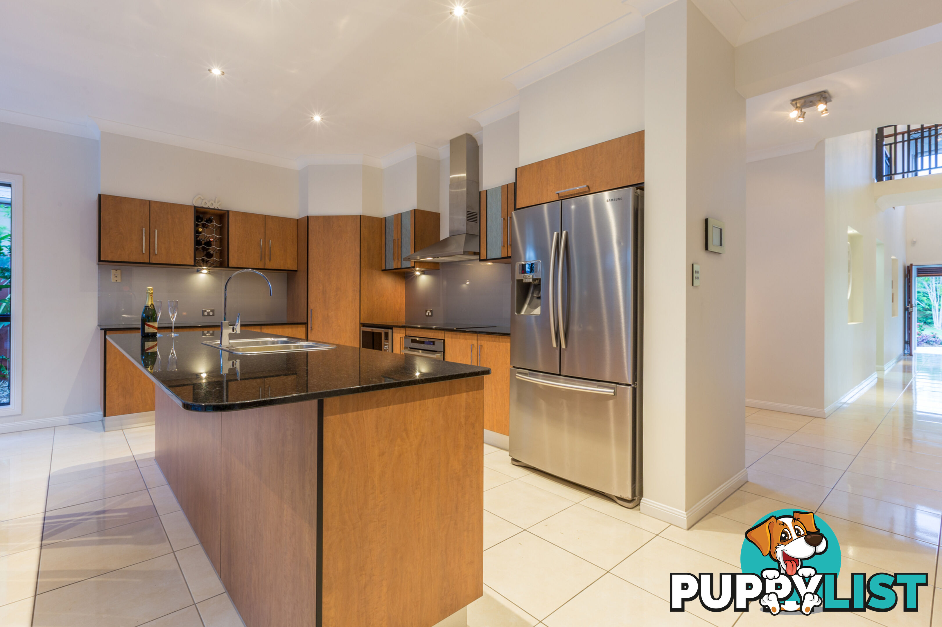 54 Harbour Drive TRINITY PARK QLD 4879