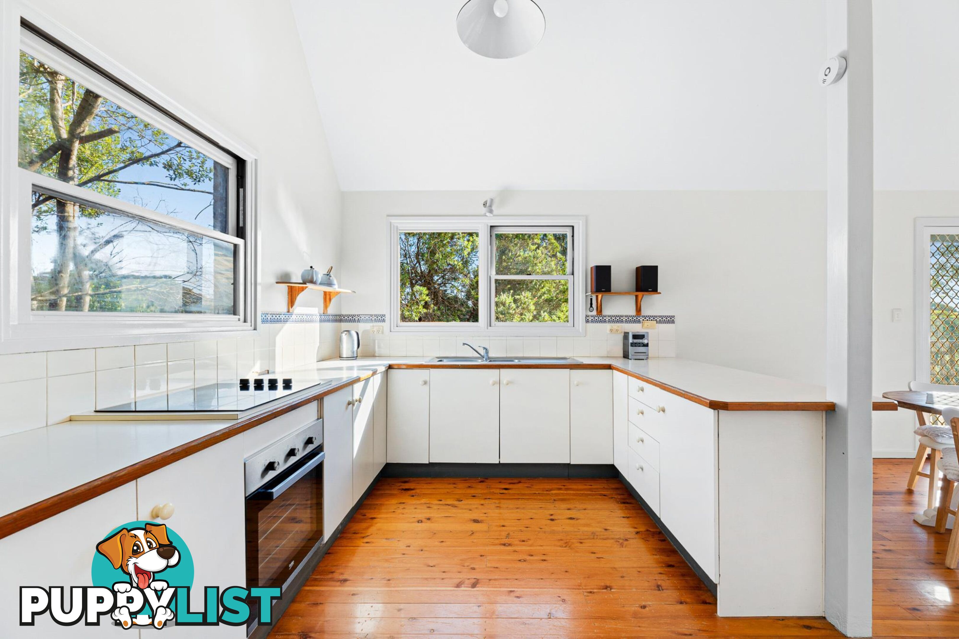 26 Dell Parade MORUYA HEADS NSW 2537