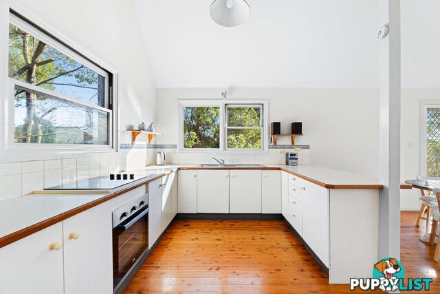 26 Dell Parade MORUYA HEADS NSW 2537