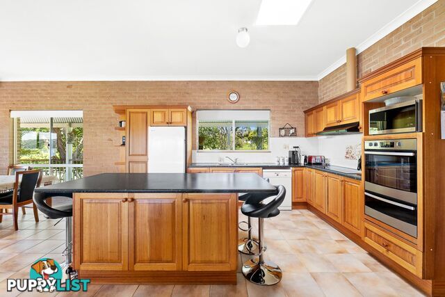 359 South Head Road MORUYA HEADS NSW 2537