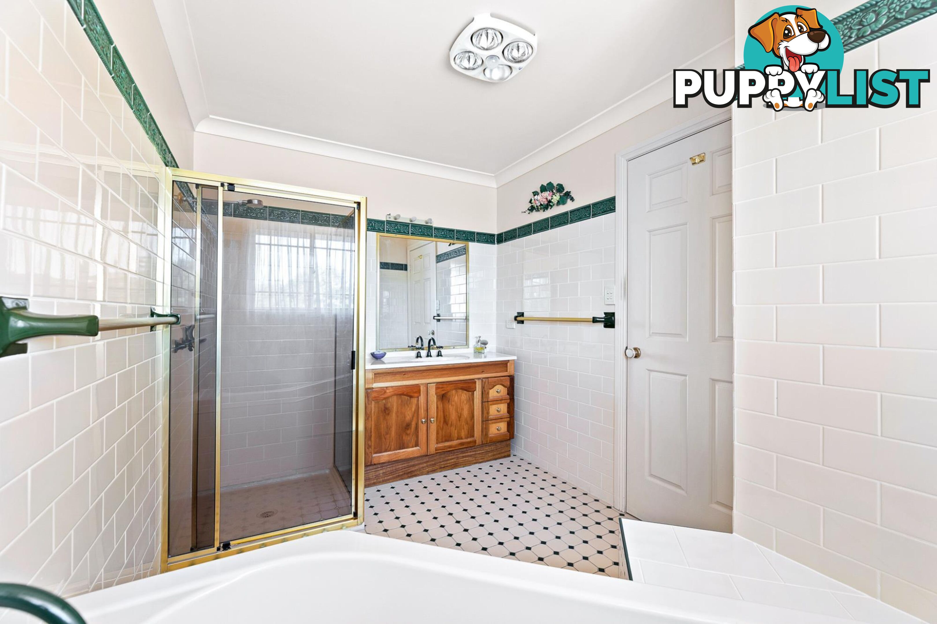 6 Wattlebark Close MORUYA NSW 2537