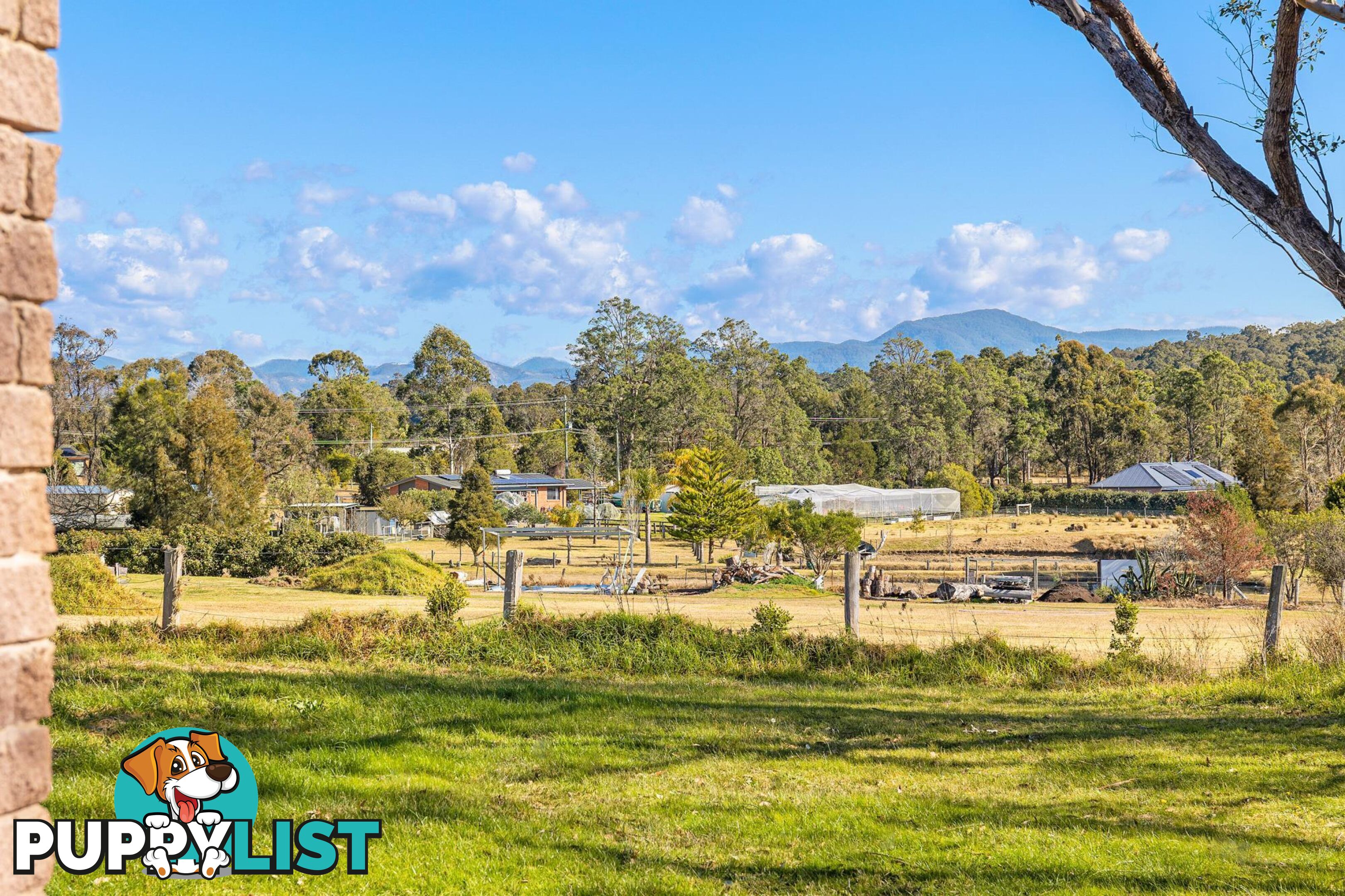 3 Glenduart Grove MORUYA NSW 2537