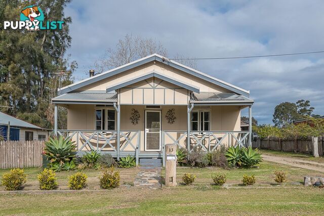 13 Queen Street MORUYA NSW 2537