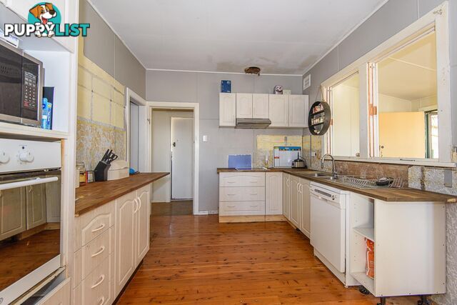 25 Evans Street MORUYA NSW 2537