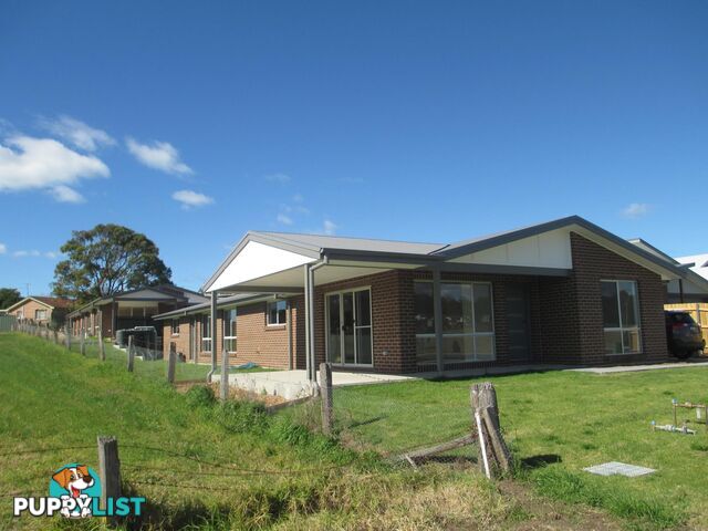 5A Holstein Street MORUYA NSW 2537