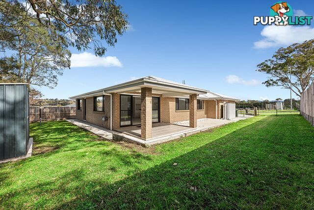 6 Joy Place MORUYA NSW 2537