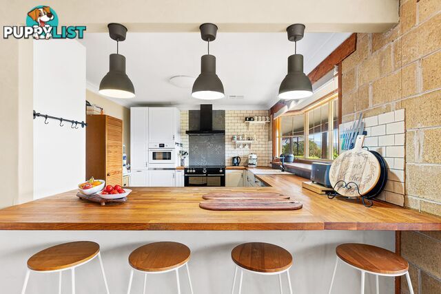 9 Wamban Road MORUYA NSW 2537