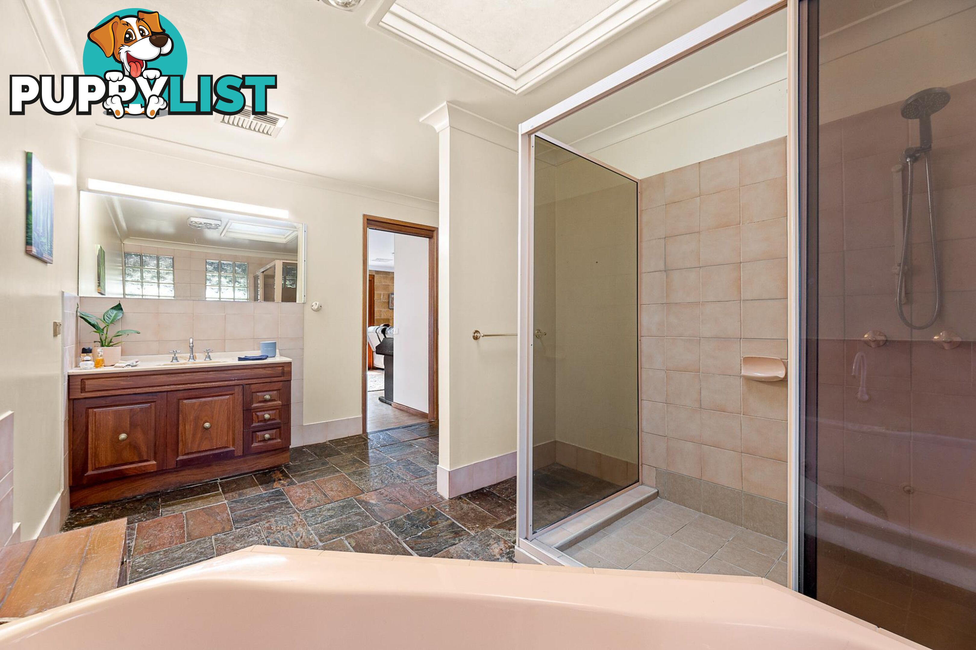 9 Wamban Road MORUYA NSW 2537