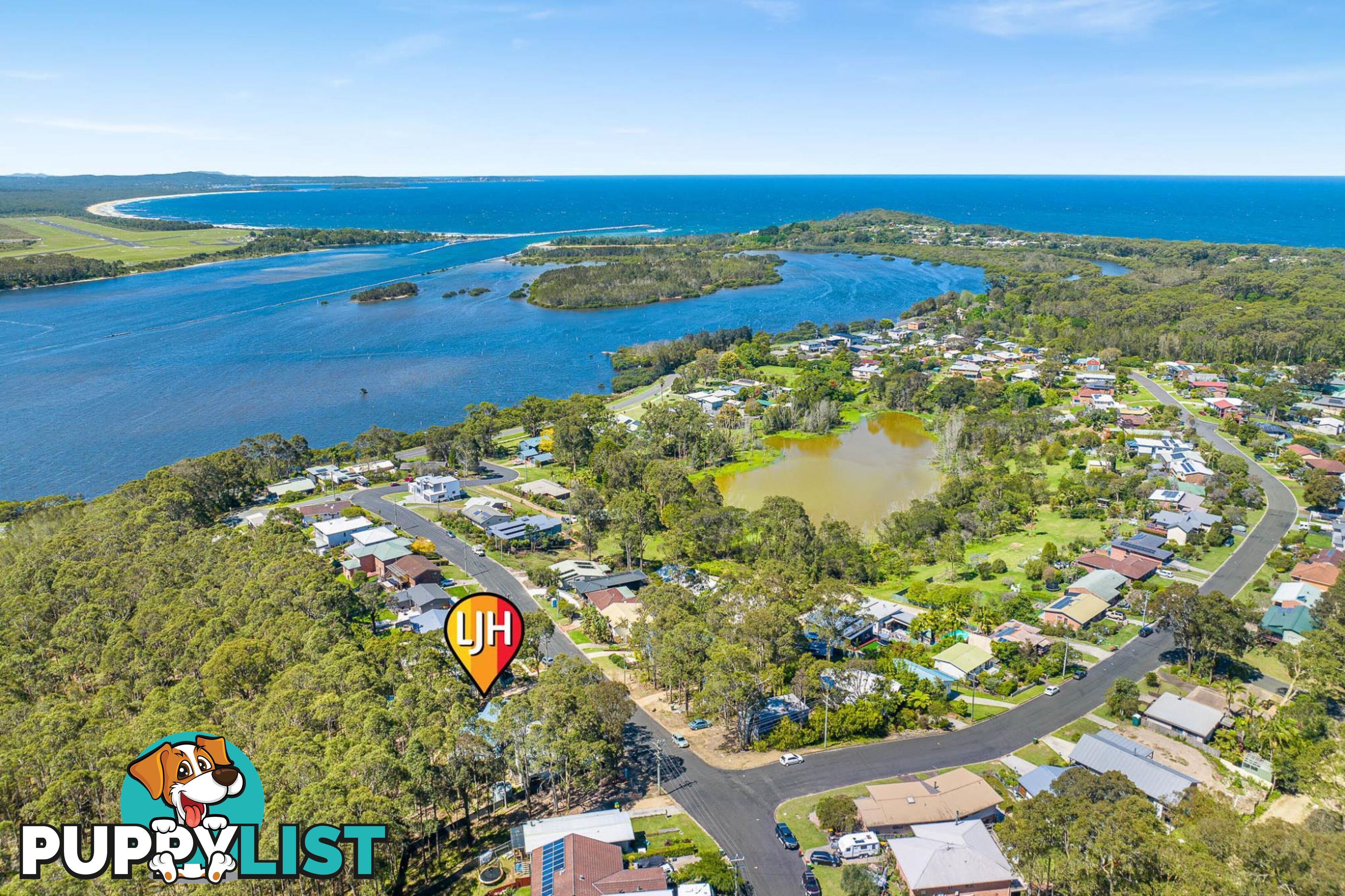 19 Hazel Road MORUYA HEADS NSW 2537