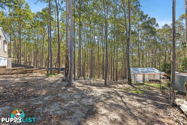 19 Hazel Road MORUYA HEADS NSW 2537