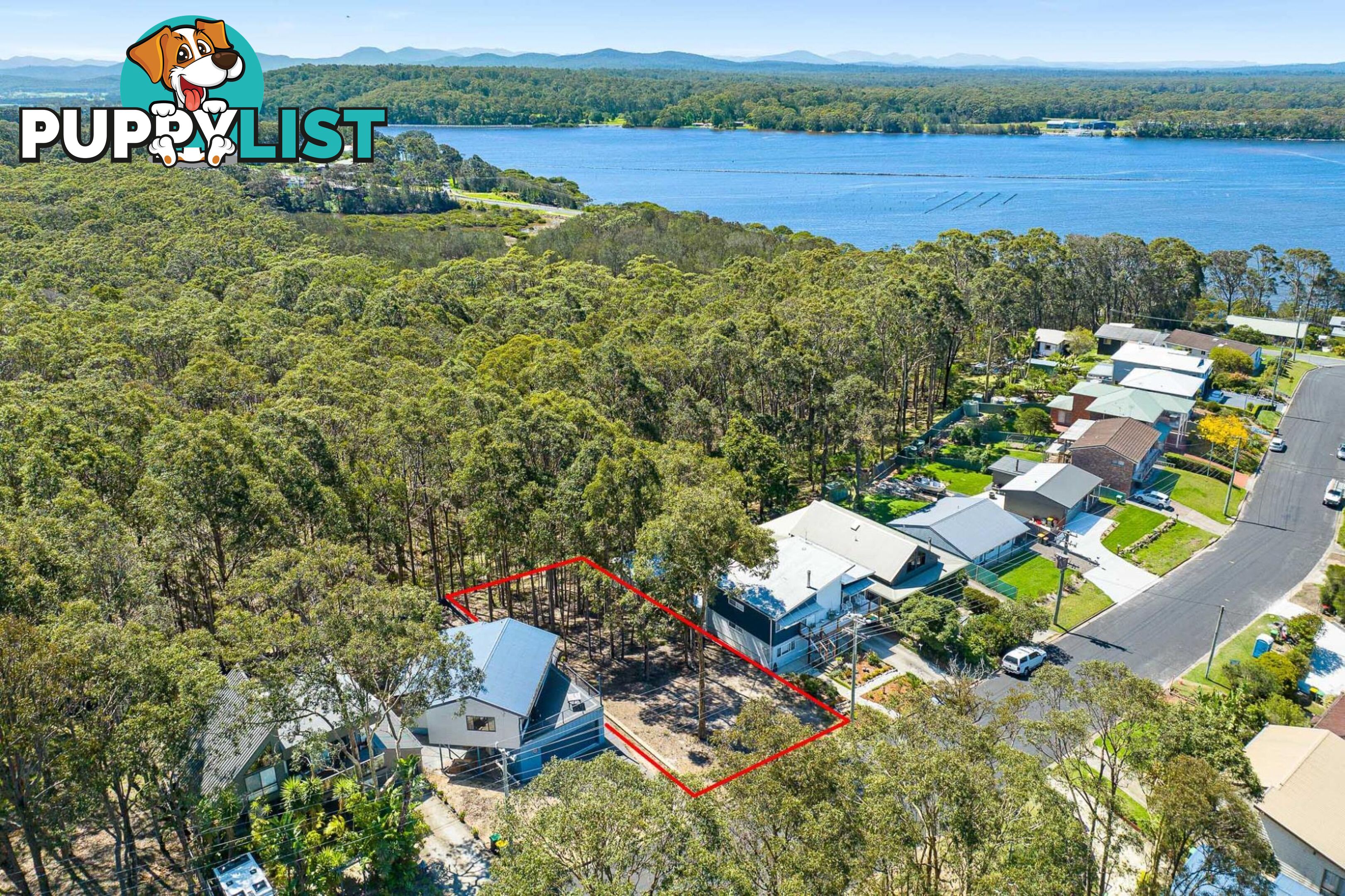 19 Hazel Road MORUYA HEADS NSW 2537