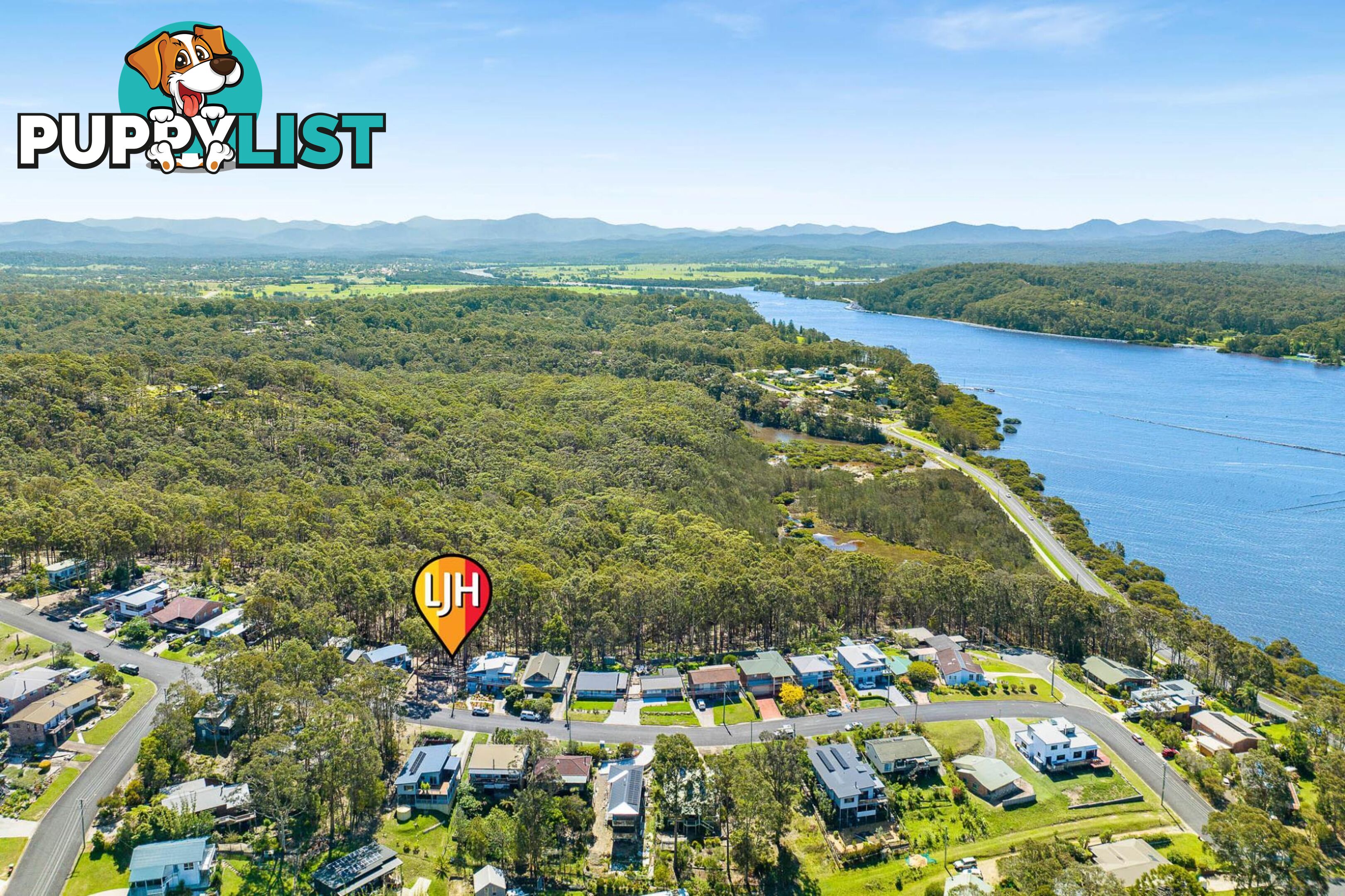 19 Hazel Road MORUYA HEADS NSW 2537