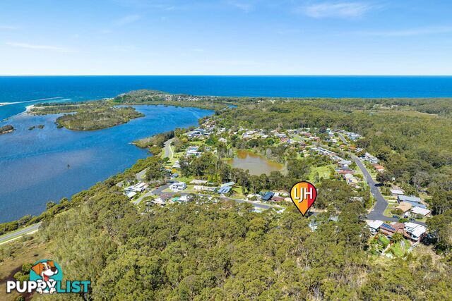 19 Hazel Road MORUYA HEADS NSW 2537