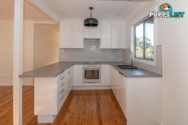 3 Grove Place MORUYA HEADS NSW 2537