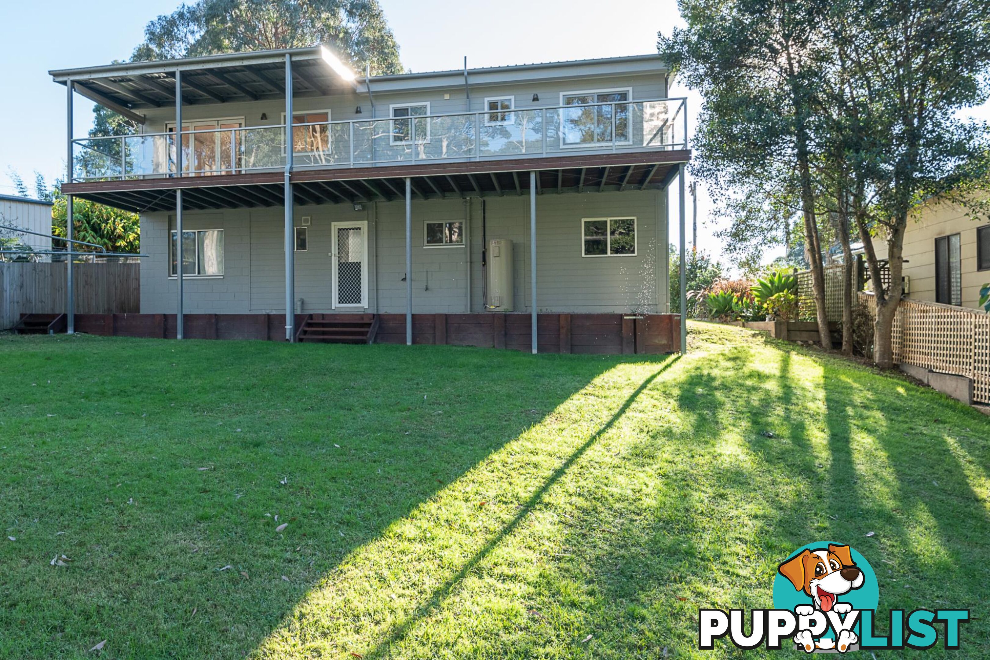 3 Grove Place MORUYA HEADS NSW 2537