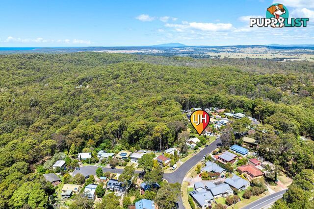 16 Crest Crescent MORUYA HEADS NSW 2537