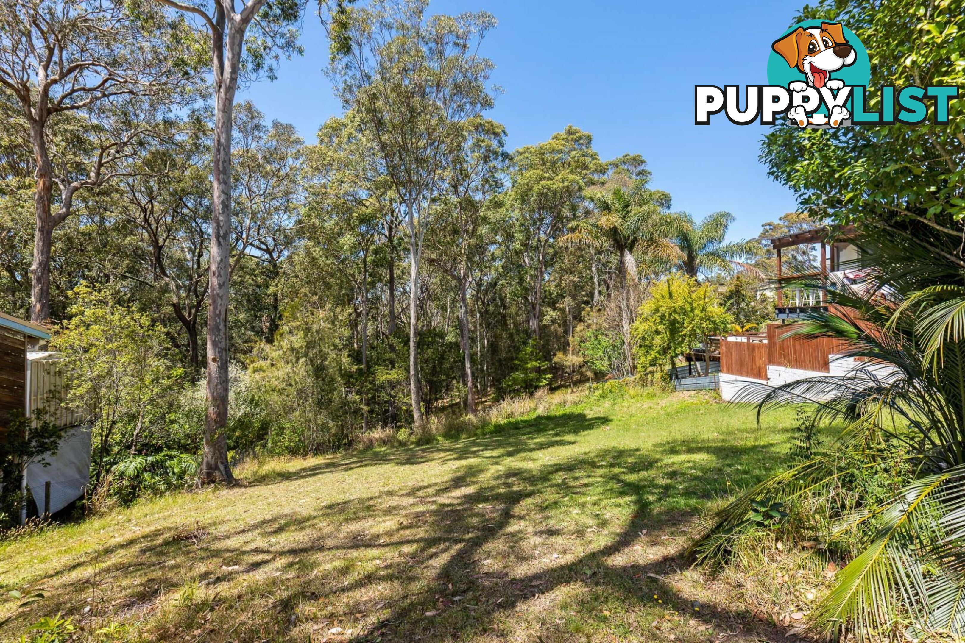 16 Crest Crescent MORUYA HEADS NSW 2537