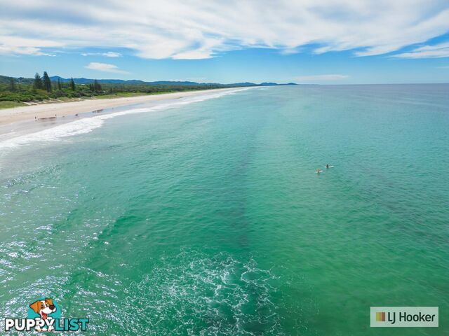 2c Aloota Crescent OCEAN SHORES NSW 2483