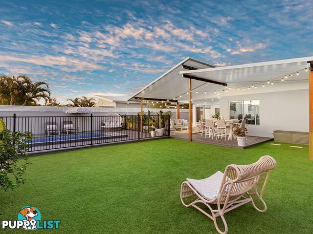 14 Lobelia Crescent CASUARINA NSW 2487