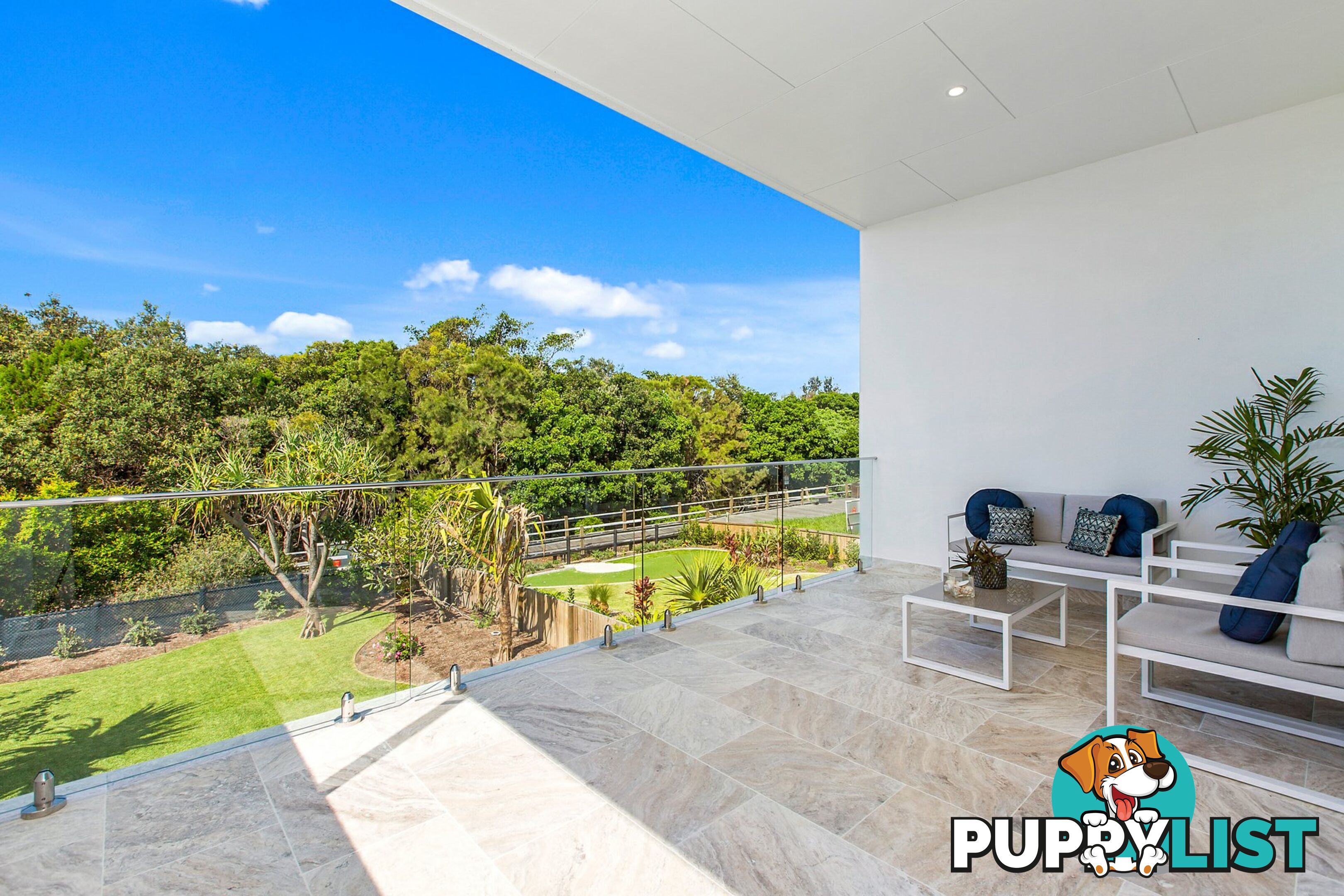 9 Daybreak Boulevard CASUARINA NSW 2487