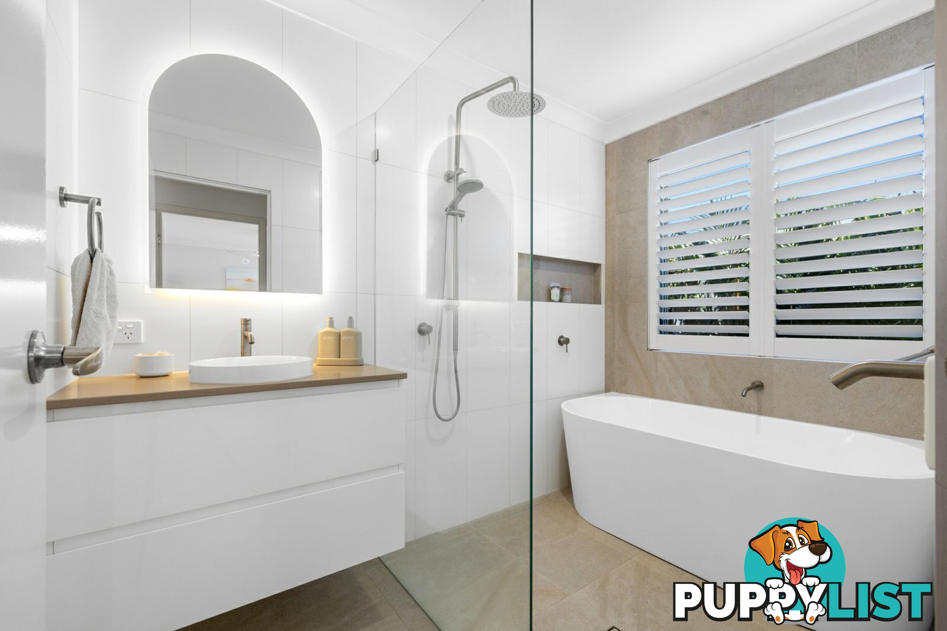 22 Kingfisher Circuit KINGSCLIFF NSW 2487