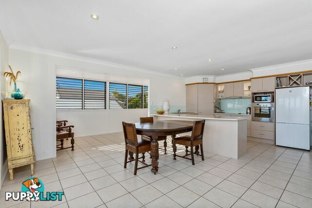 11 Healy Lane FINGAL HEAD NSW 2487