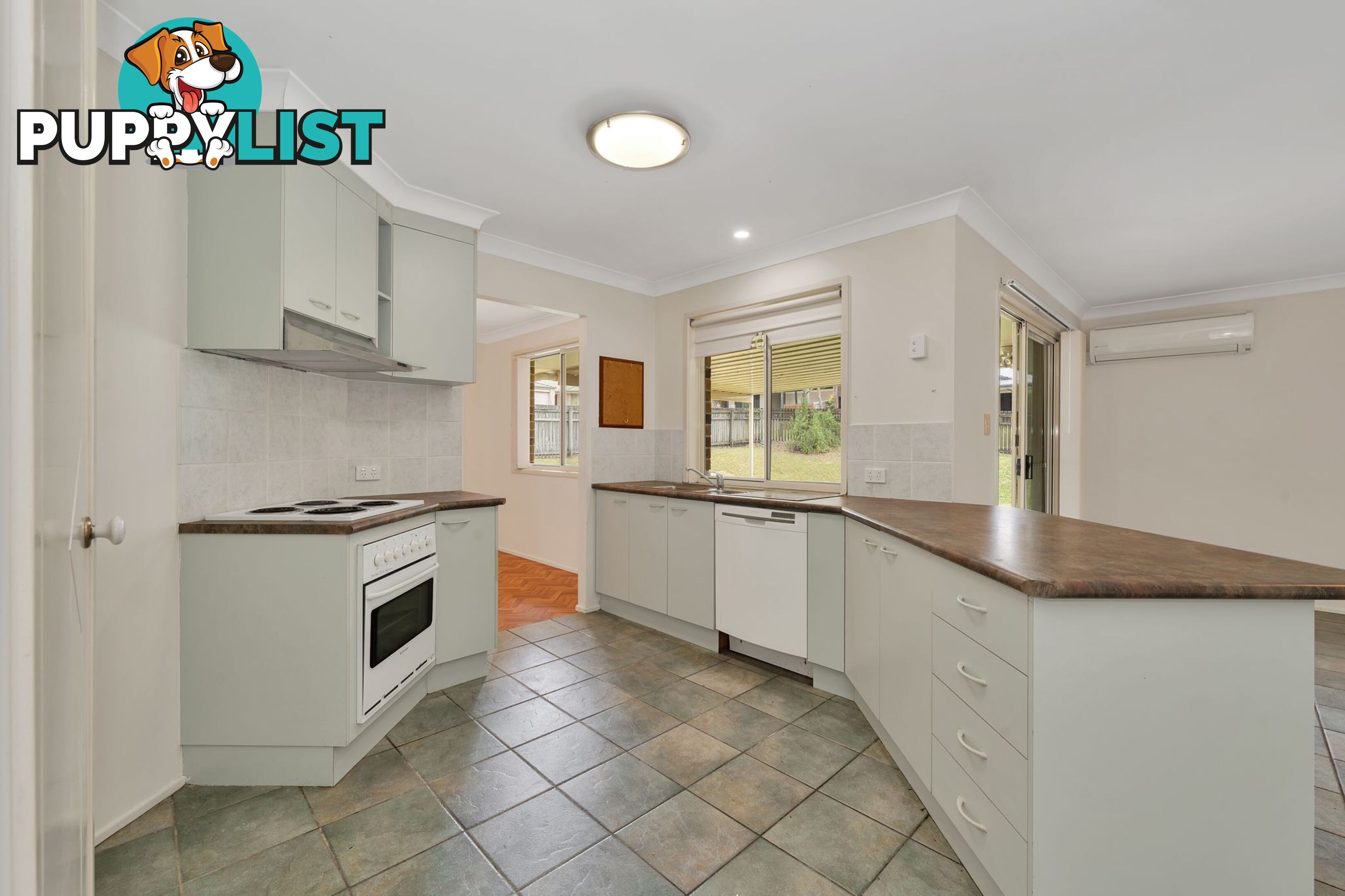 1 Hibbertia Close CAPALABA QLD 4157