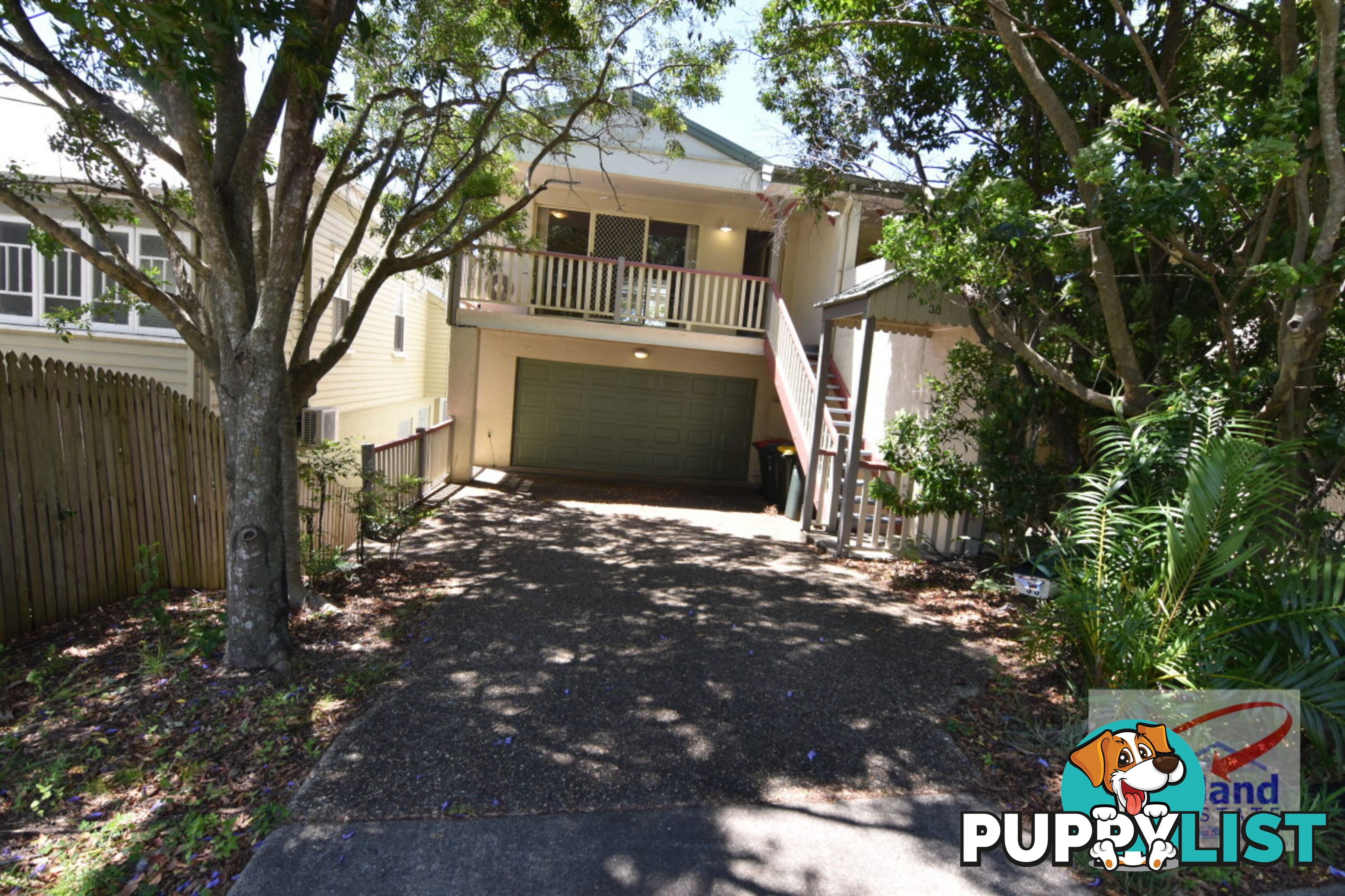 33 Garrick Terrace HERSTON QLD 4006