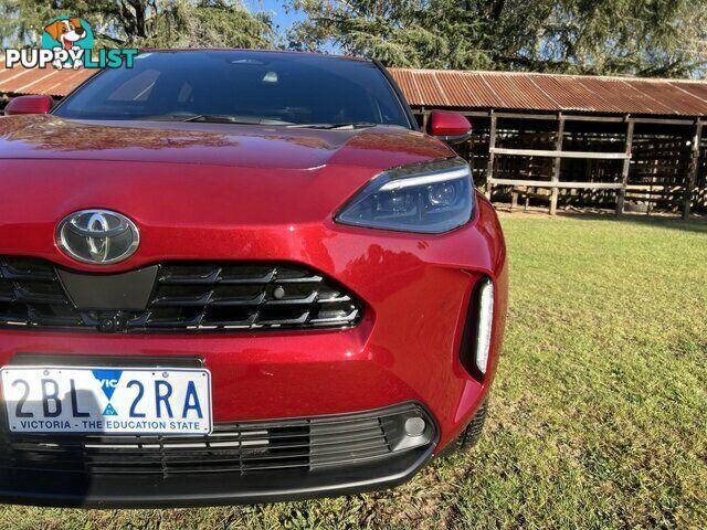 2024 TOYOTA YARIS CROSS   HATCHBACK