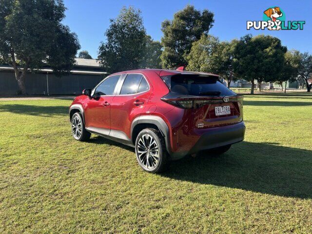 2024 TOYOTA YARIS CROSS   HATCHBACK