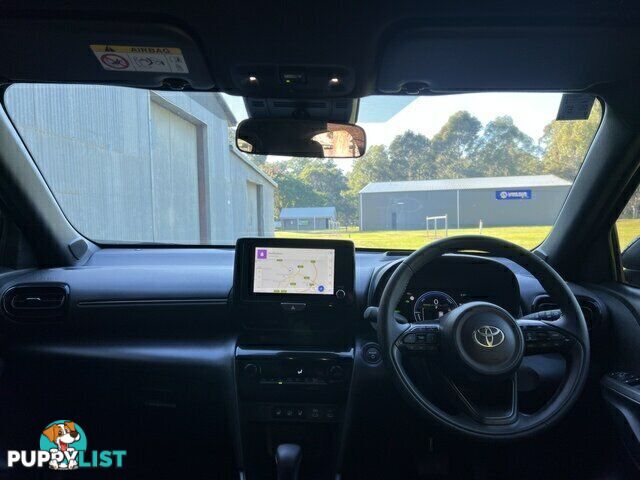 2024 TOYOTA YARIS CROSS   HATCHBACK