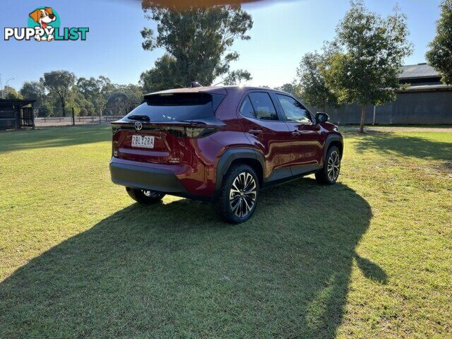 2024 TOYOTA YARIS CROSS   HATCHBACK