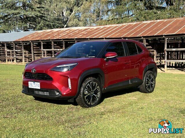 2024 TOYOTA YARIS CROSS   HATCHBACK