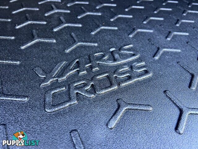 2024 TOYOTA YARIS CROSS   HATCHBACK