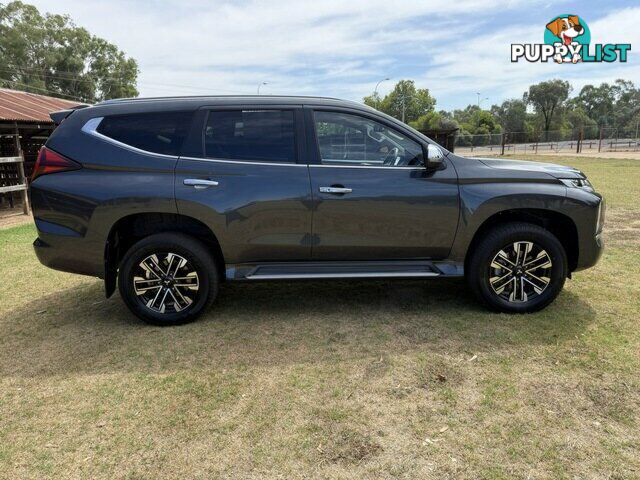 2022 MITSUBISHI PAJERO SPORT   WAGON
