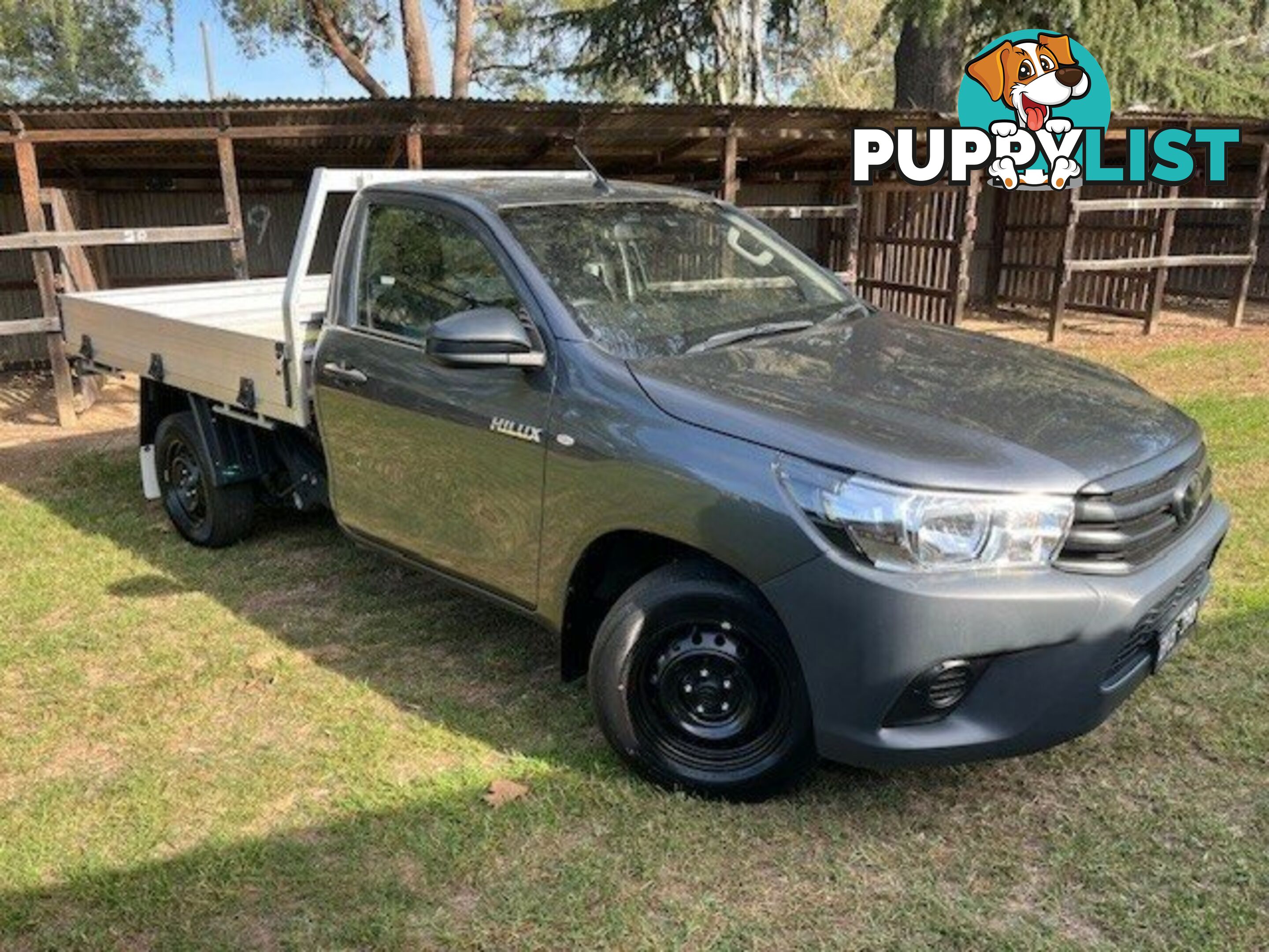 2020 TOYOTA HILUX   CAB CHASSIS