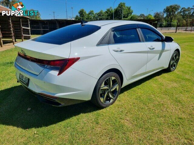 2022 HYUNDAI I30   SEDAN