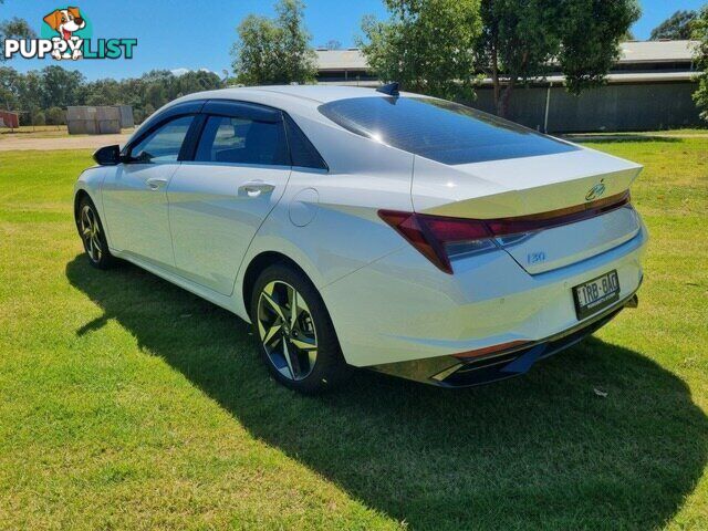 2022 HYUNDAI I30   SEDAN