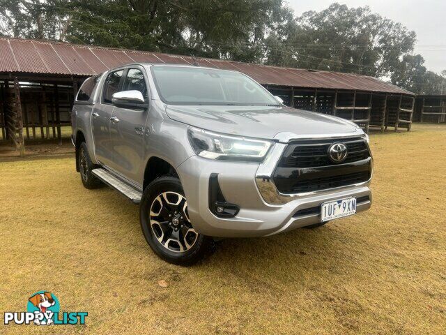 2021 TOYOTA HILUX  SR5 (4X4) DUAL CAB