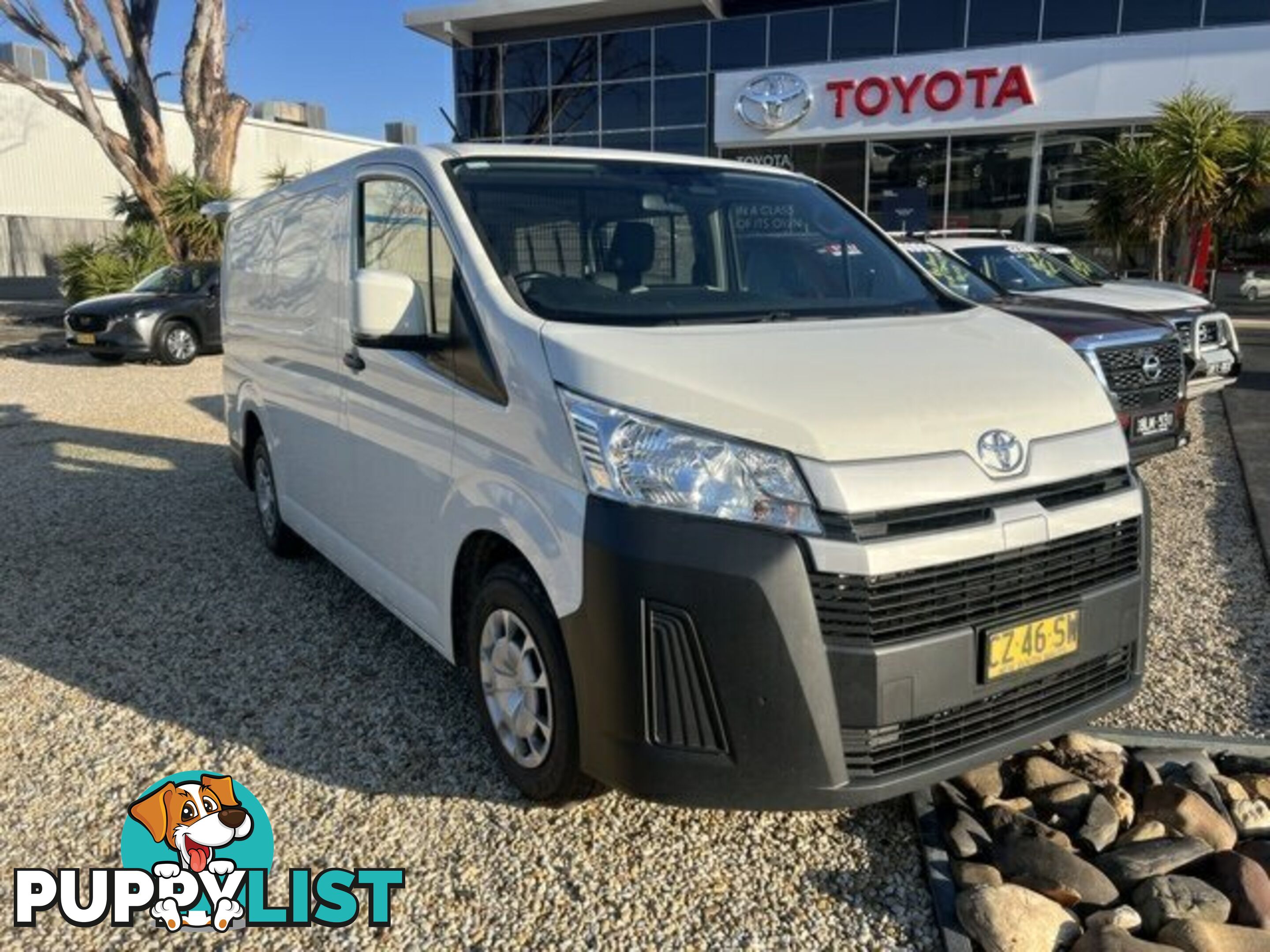 2021 TOYOTA HIACE   VAN