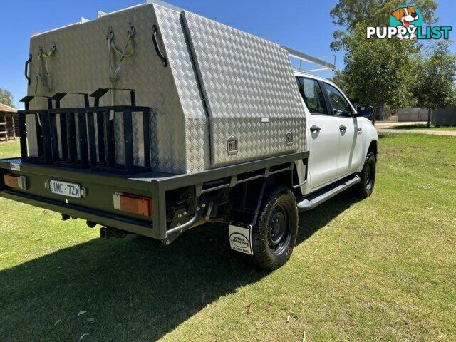 2018 TOYOTA HILUX   DUAL CAB CHASSIS