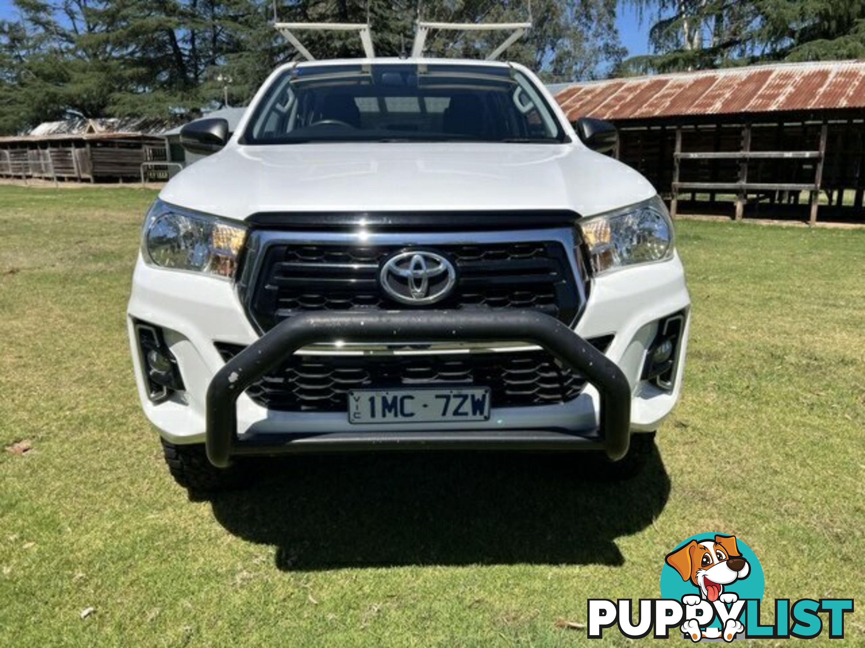 2018 TOYOTA HILUX   DUAL CAB CHASSIS