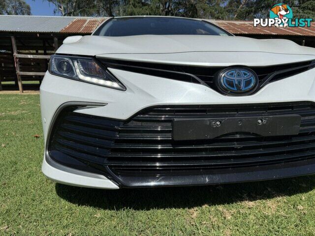 2021 TOYOTA CAMRY  HYBRID SEDAN