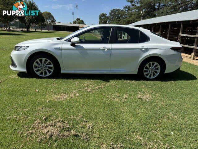 2021 TOYOTA CAMRY  HYBRID SEDAN