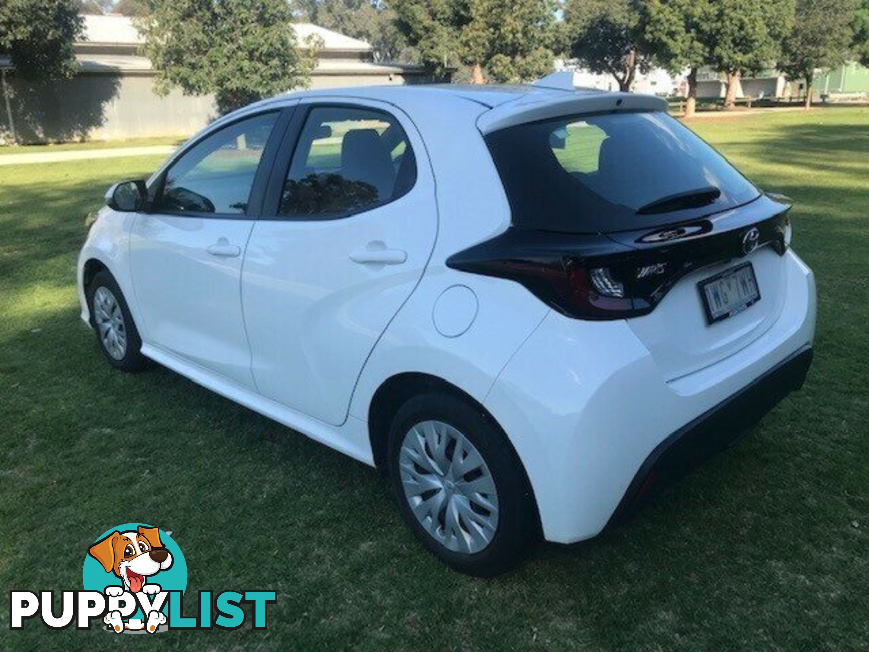 2022 TOYOTA YARIS   HATCHBACK