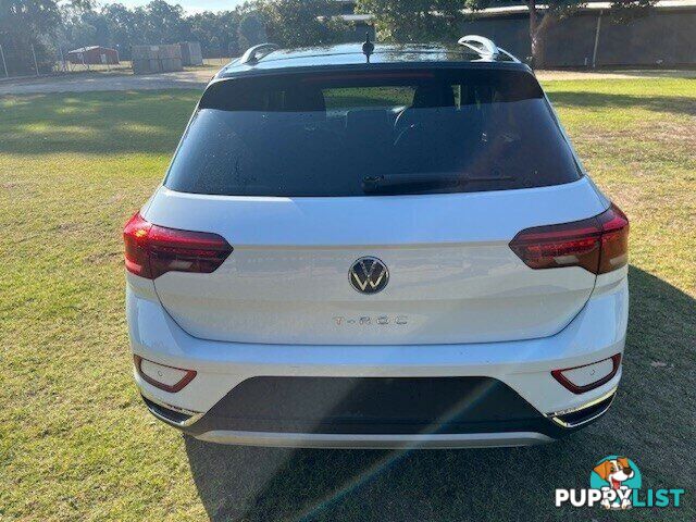 2023 VOLKSWAGEN T-ROC   WAGON