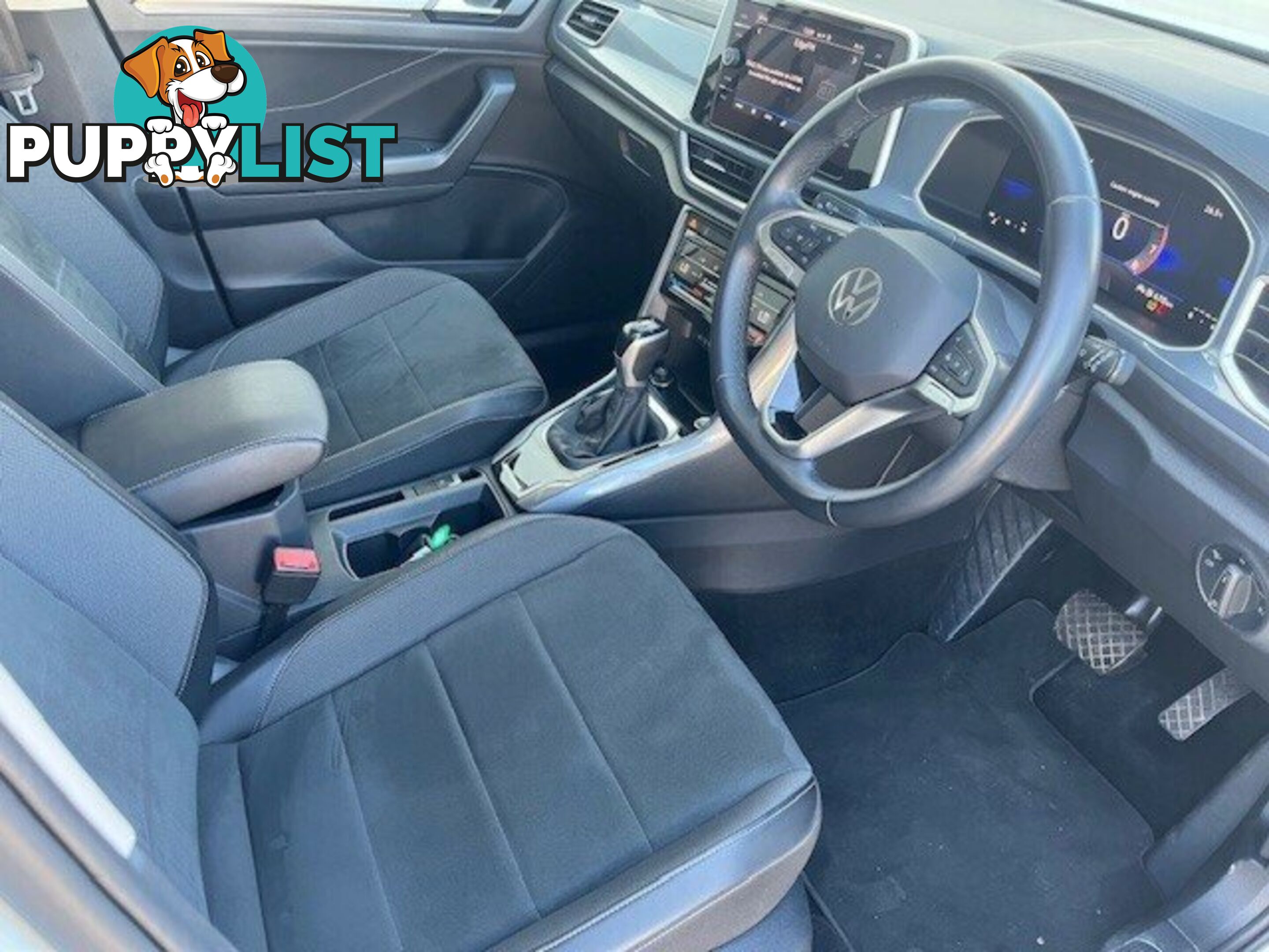 2023 VOLKSWAGEN T-ROC   WAGON