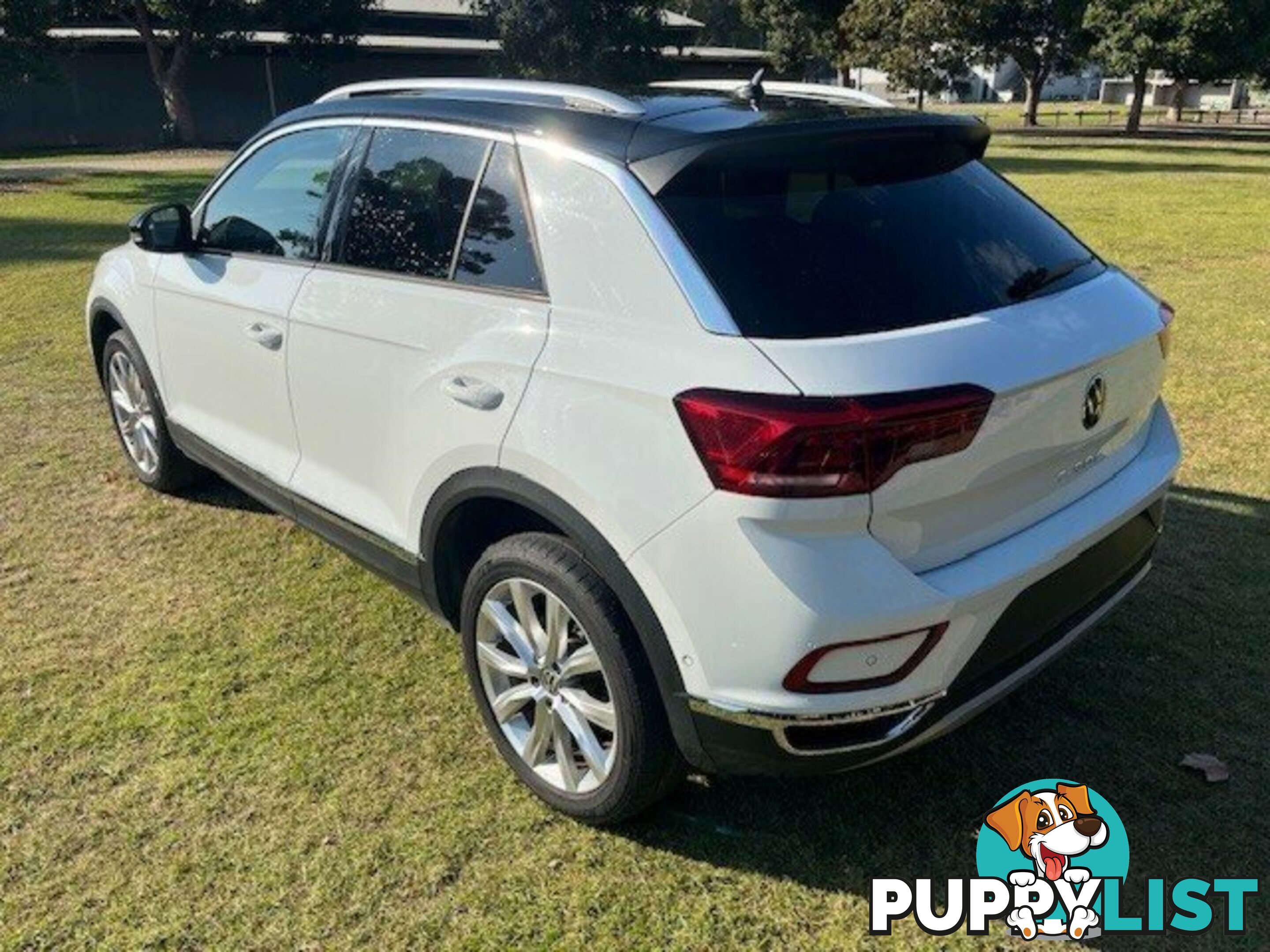 2023 VOLKSWAGEN T-ROC   WAGON